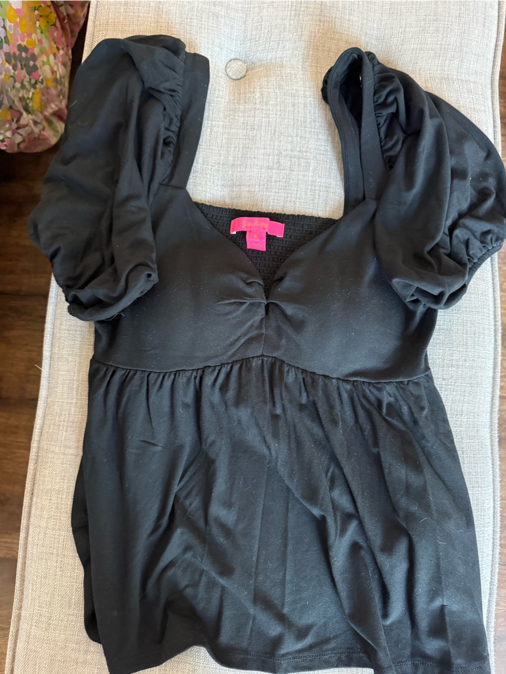 Lilly Pulitzer Black Puff Sleeve V-Neck Top